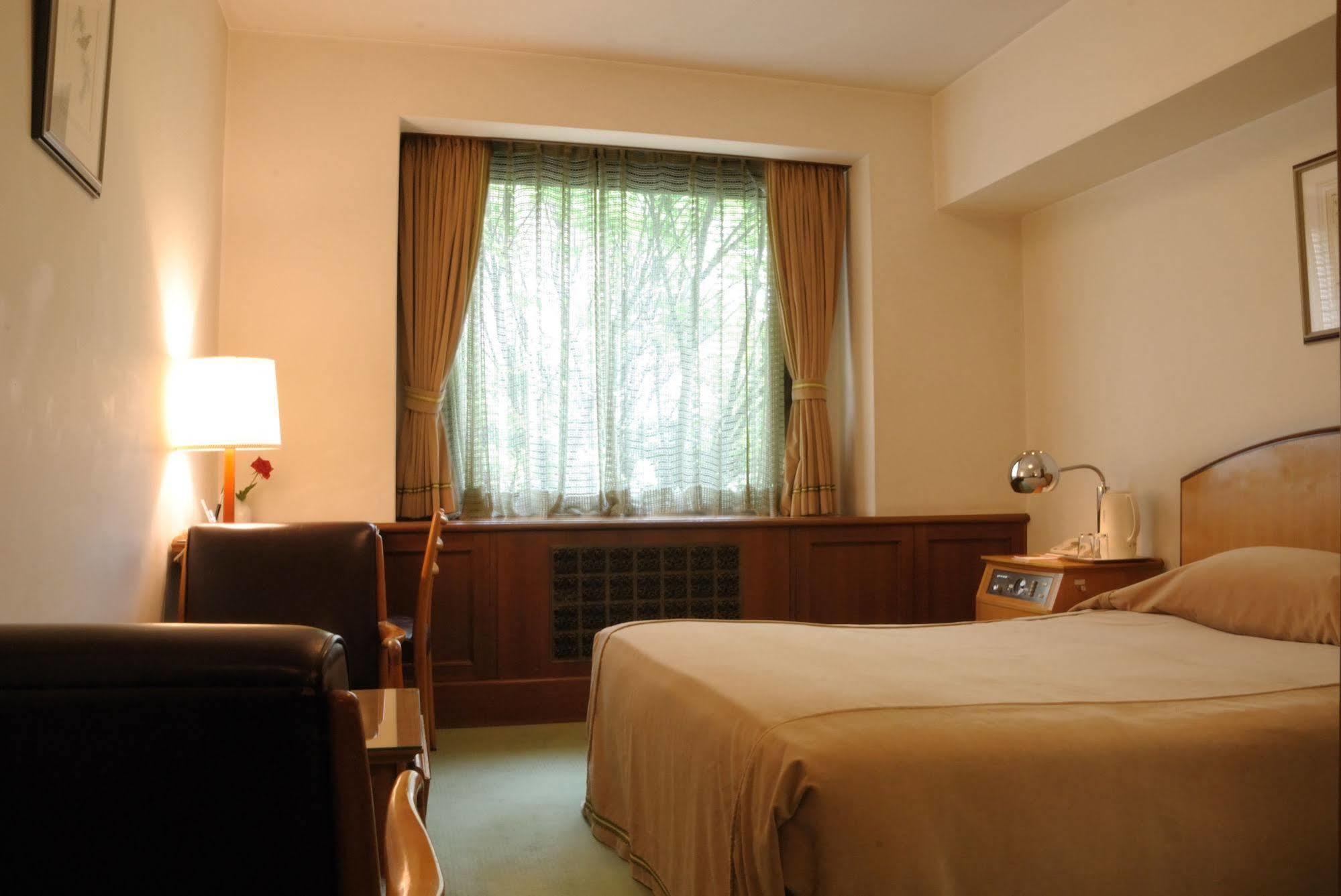 Hilltop Hotel Tokyo Dış mekan fotoğraf